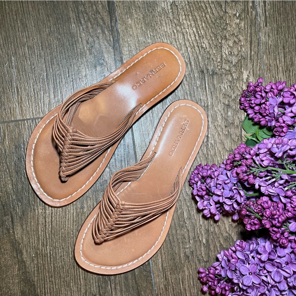 Bernardo Talia Sandals